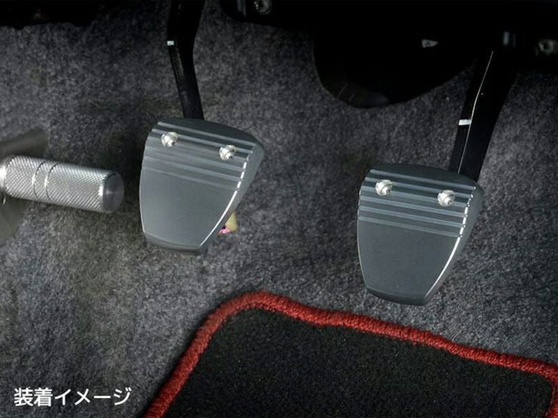 200系ハイエース NEOPLOT ブレーキ／クラッチペダルNEOセット