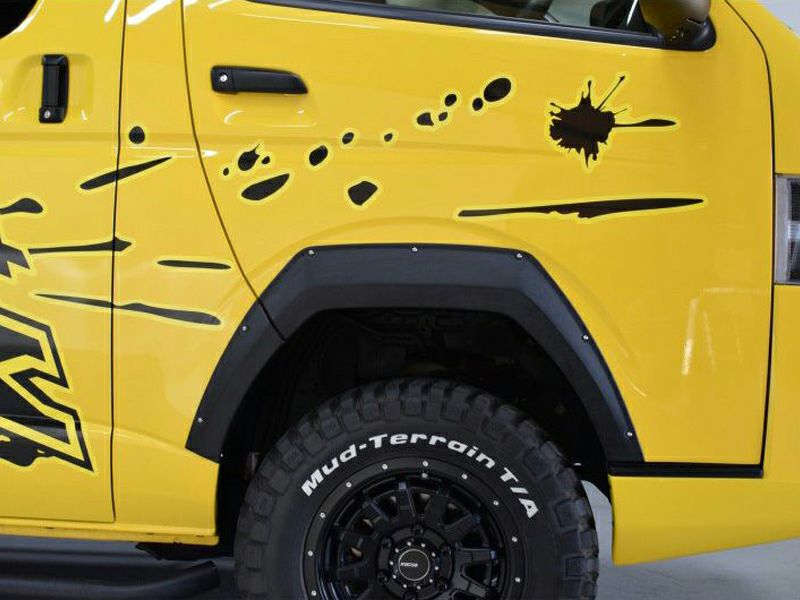 200系ハイエース ESSEX EXTREMEオーバーフェンダー（25mm） 未塗装