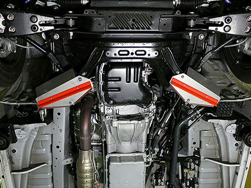 200系ハイエース 2WD グランドエフェクター フロント | オグショー