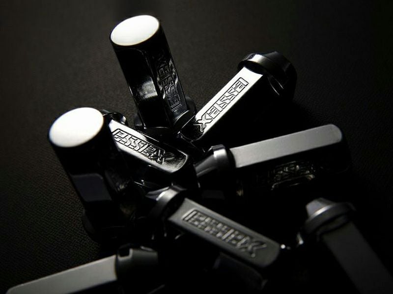200系ハイエース ESSEX ツーピースシェルナット（ローレットタイプ