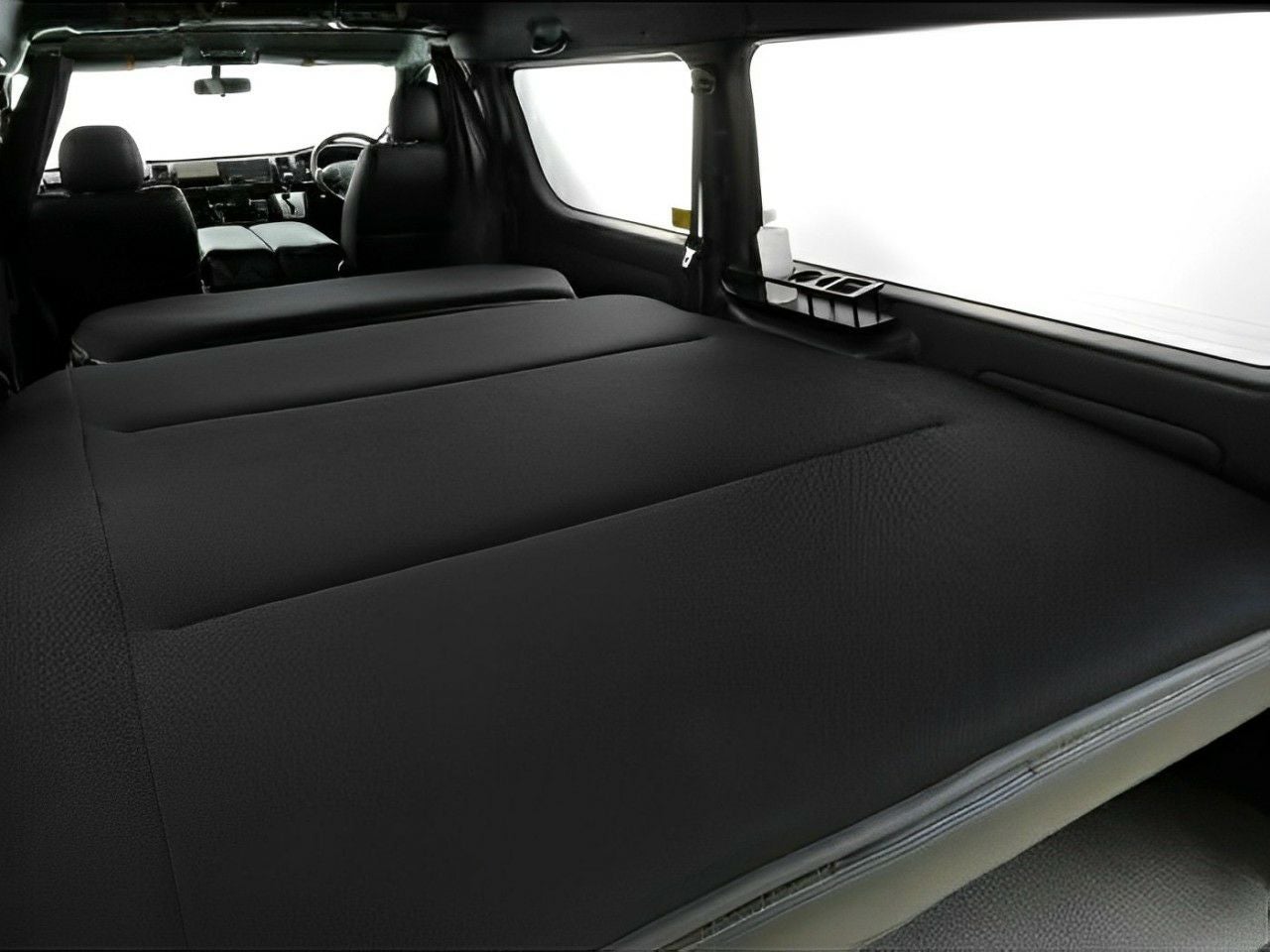 200系ハイエース S-GL標準ボディ SHINKE ダブルリクライニングベッド 200系ハイエース S-GL標準ボディ SHINKE ダブルリクライニングベッド