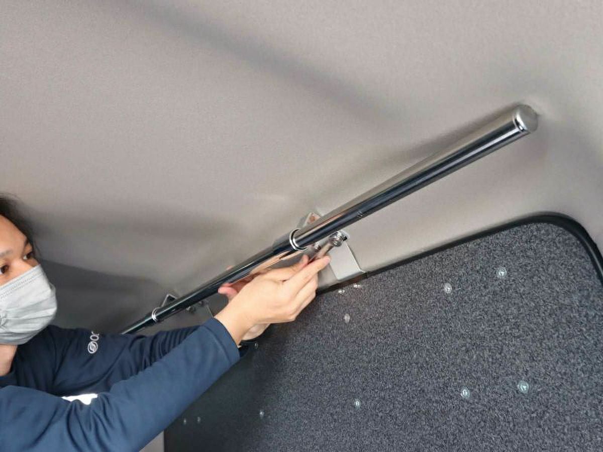 キャラバン ESサイドマルチパイプラック 長さ：1800mm 左右セット