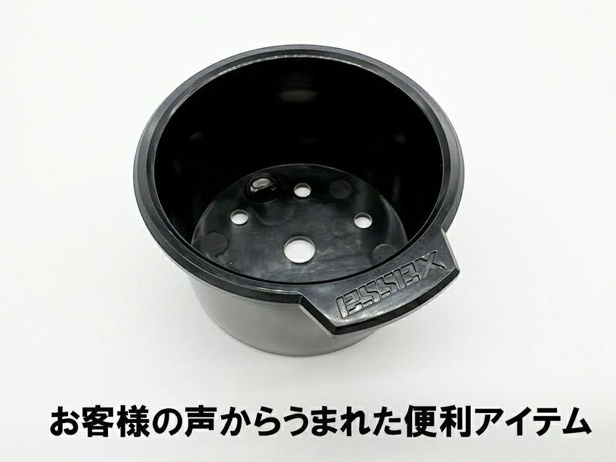 ESSEX ビレットフロントカップホルダー レッド ハイエース 200系 Amazon | ESSEX ビレットフロントカップホルダーVer.II カラー：レッド