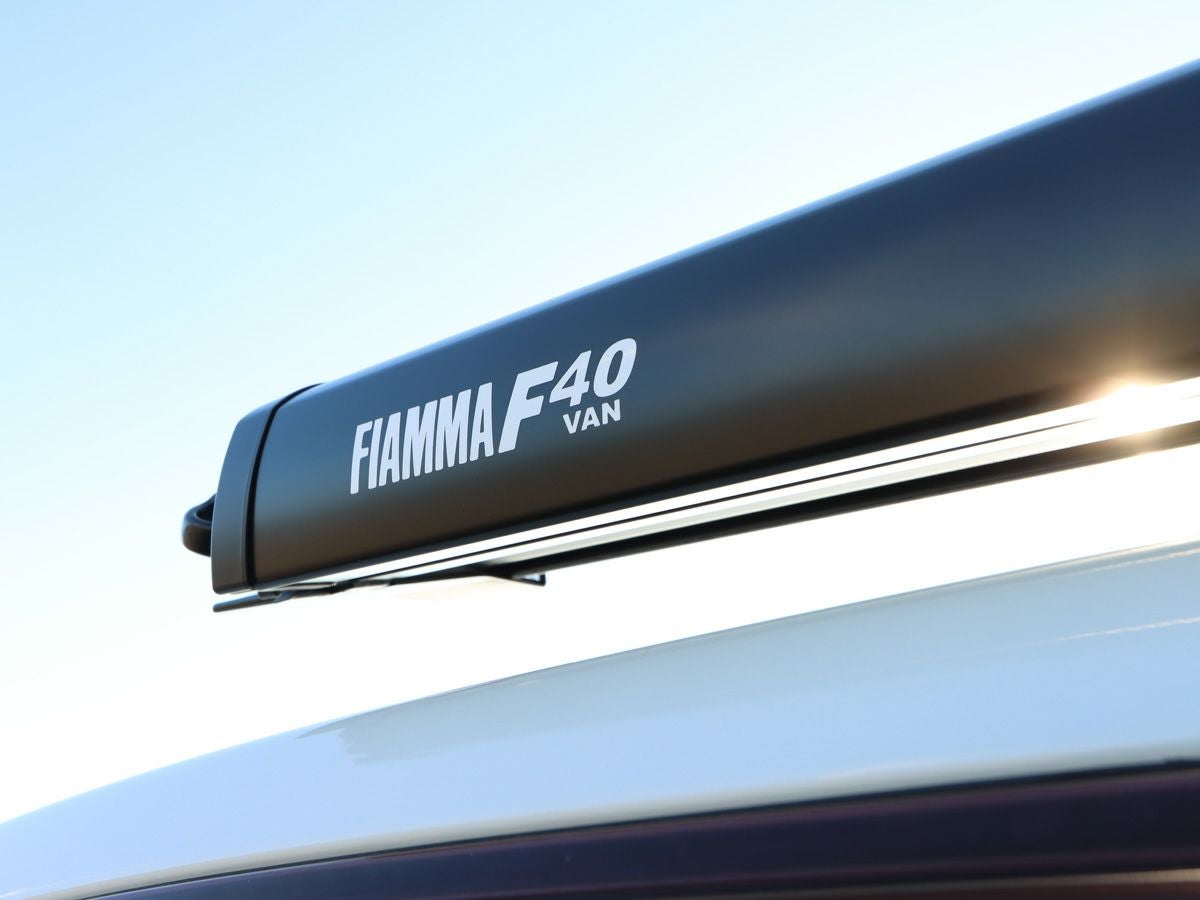 NV200バネット FIAMMAサイドオーニングF40van 2.10m ブラケットセット
